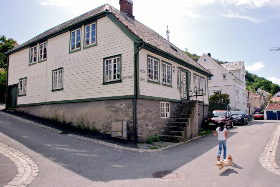 Bilstadhuset, hjørnet Nygaten - Øvre bekkegate